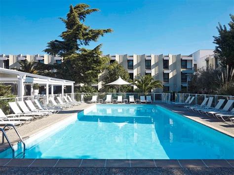 marseille hotels with pool